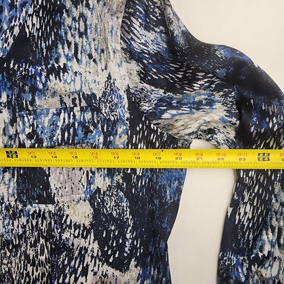 DressBarn Floral Button Up Womens Large L Blue White Pockets Stretch Wave Blouse - Picture 7 of 10